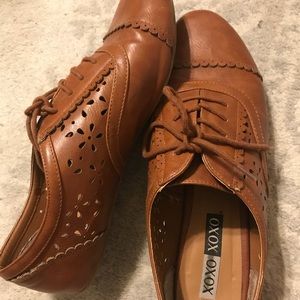 Oxford Brown shoes